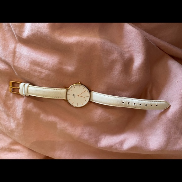 Authentic Daniel Wellington Petite Bondi Watch - Picture 2 of 5
